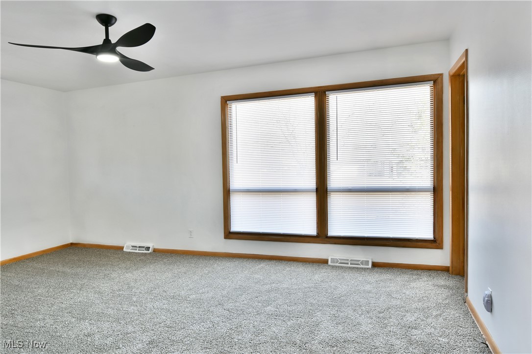 4031 Chevelle Drive, Warren, Ohio image 34
