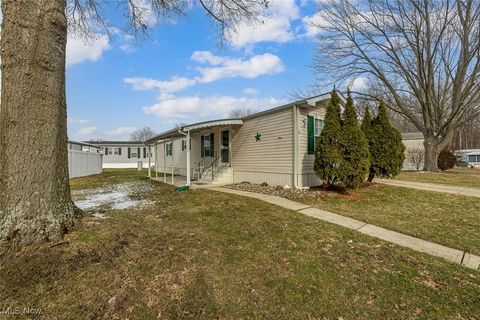 9 Brightwood Lane, Olmsted Township, OH 44138 - #: 5100561