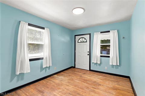 Tiny photo for 294 Oxford Avenue, Akron, OH 44310 (MLS # 5238920)