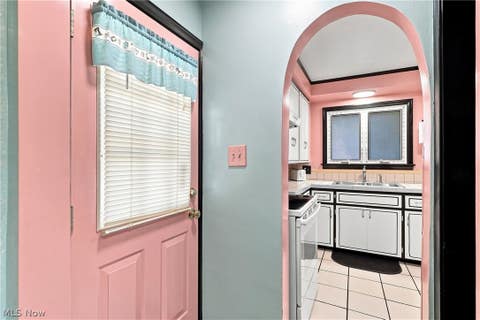 Tiny photo for 294 Oxford Avenue, Akron, OH 44310 (MLS # 5238920)