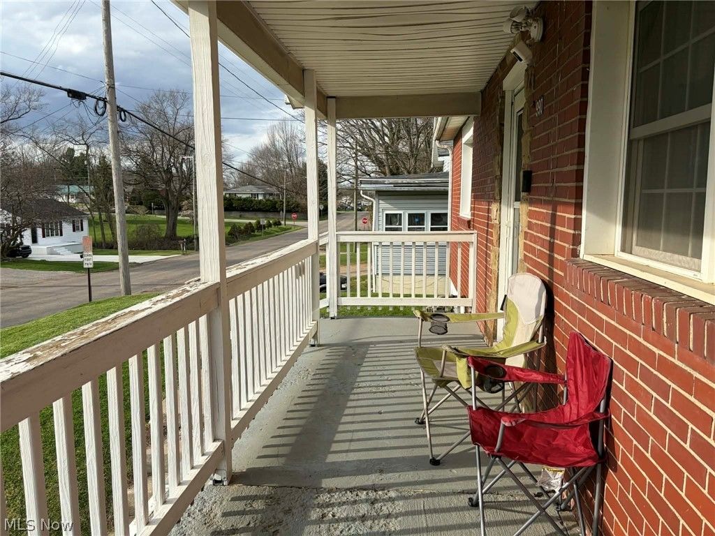 Photo of 990 N TRIMBLE Road, Mansfield, OH 44906 (MLS # 5199409)