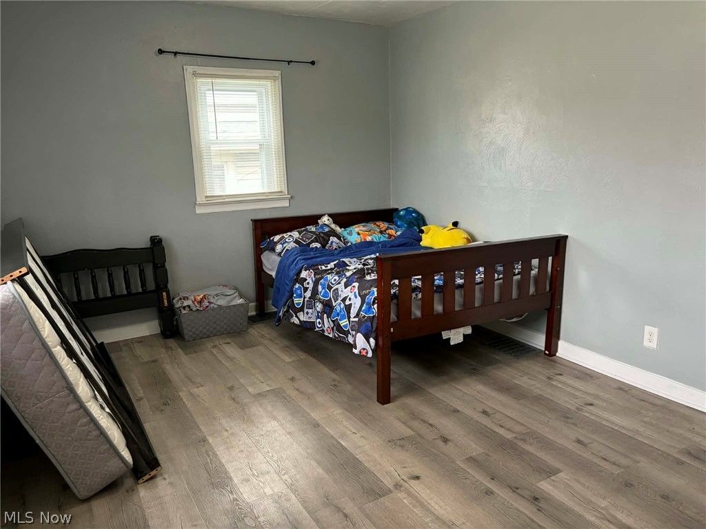 Photo of 990 N TRIMBLE Road, Mansfield, OH 44906 (MLS # 5199409)