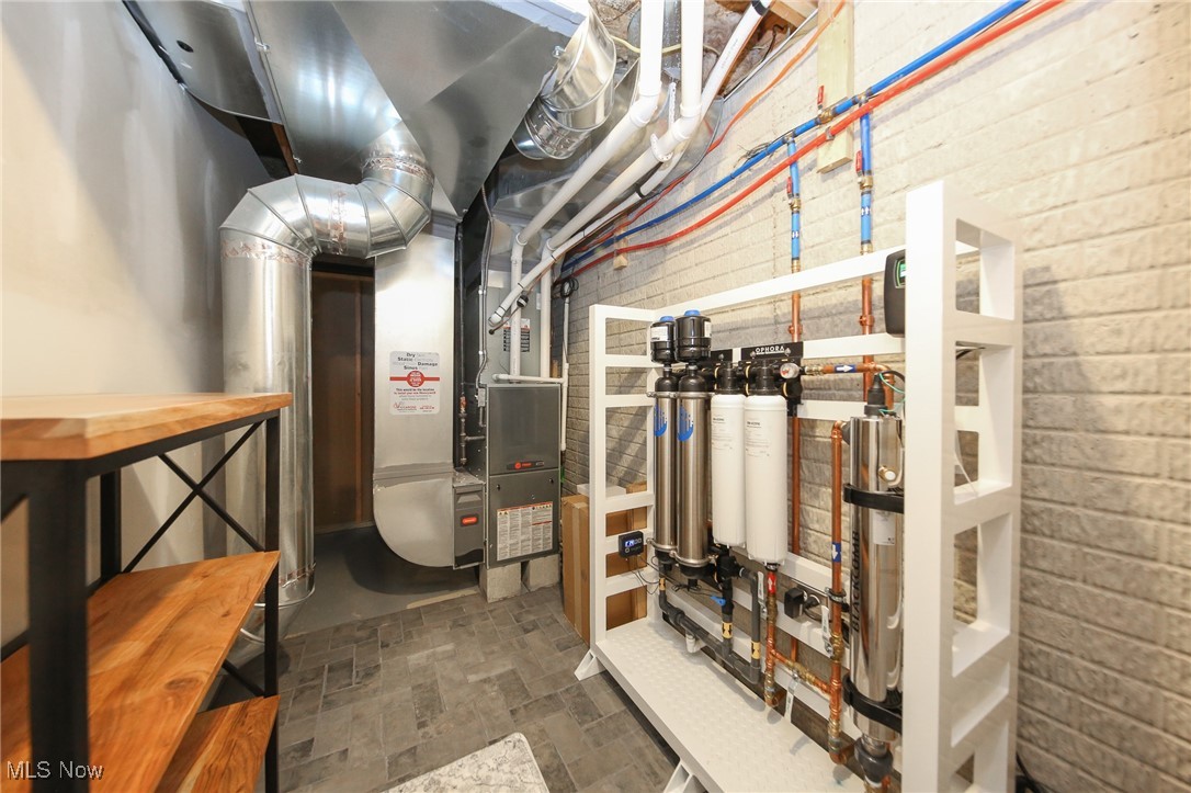 Red Tail Dev #6 Sec 25 - Residential