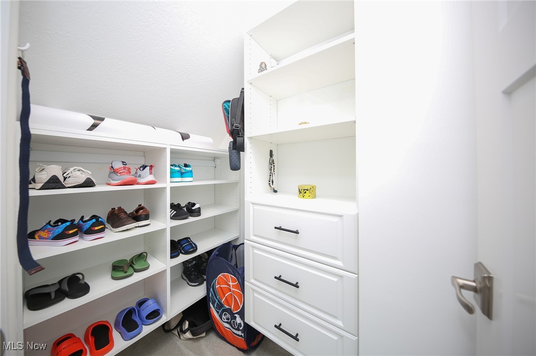 Red Tail Dev #6 Sec 25 - Residential