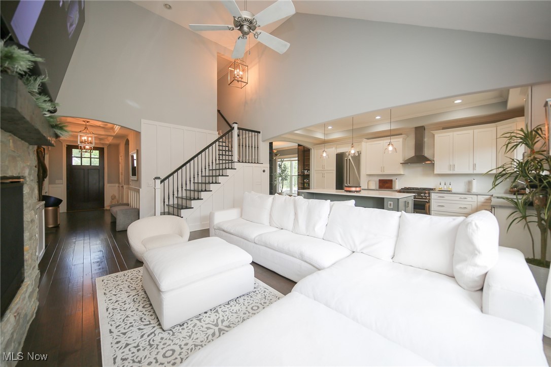 Red Tail Dev #6 Sec 25 - Residential