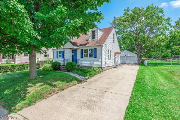 259 JACKSON ST, AMHERST, OH 44001 - Image d0ad0f25ea053c70bc060ffa0b1dab20/38422950