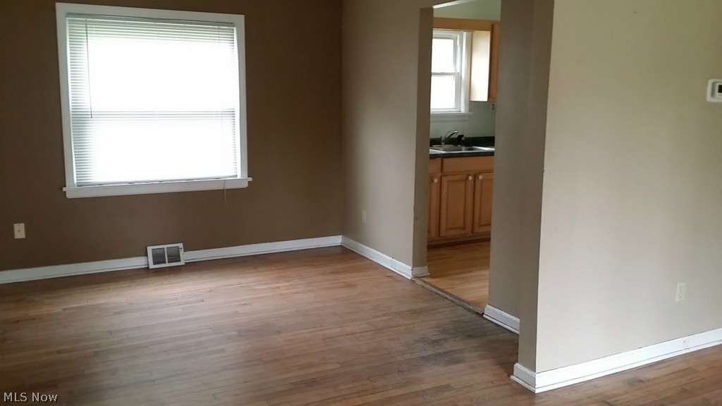 Lakeshore Blvd Estates 01 - Residential