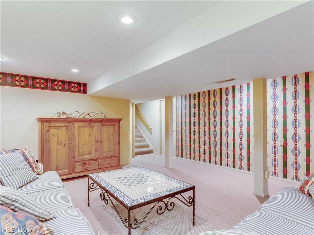 Ghent Road View Acres - Residential