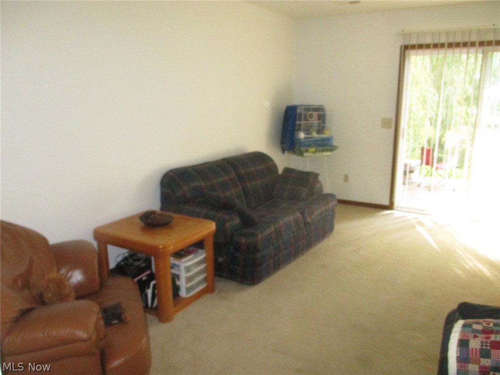 Avenue Square - Residential