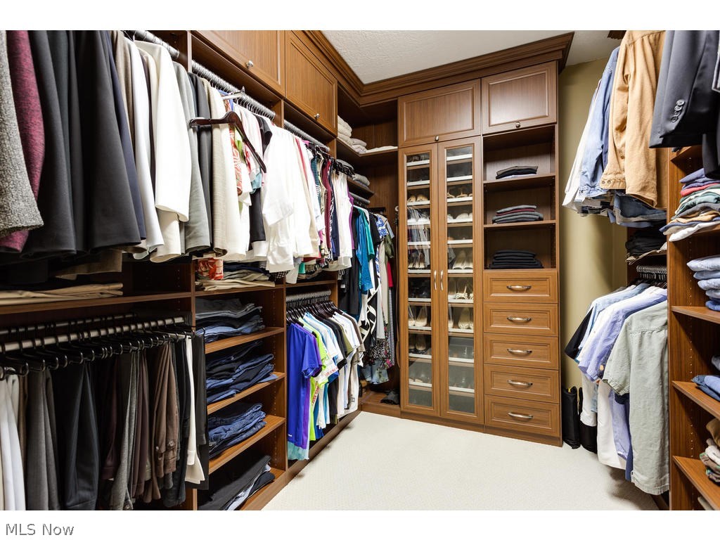 Deer Run Oval - Residential