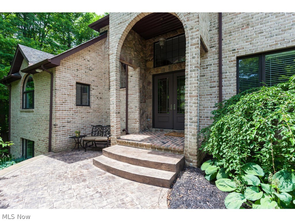 Deer Run Oval - Residential