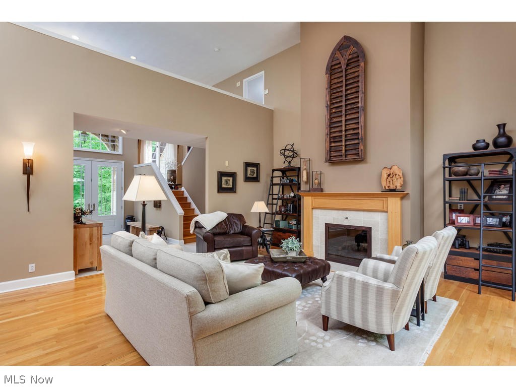 Deer Run Oval - Residential