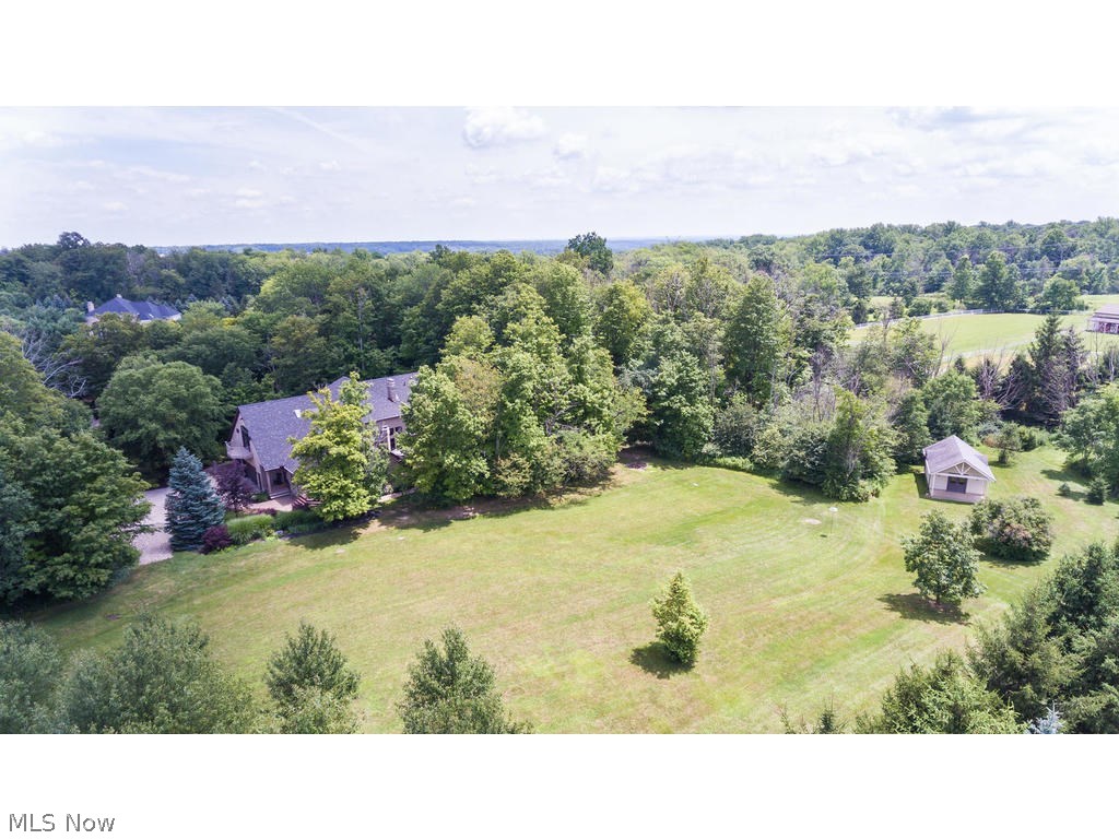 Deer Run Oval - Residential