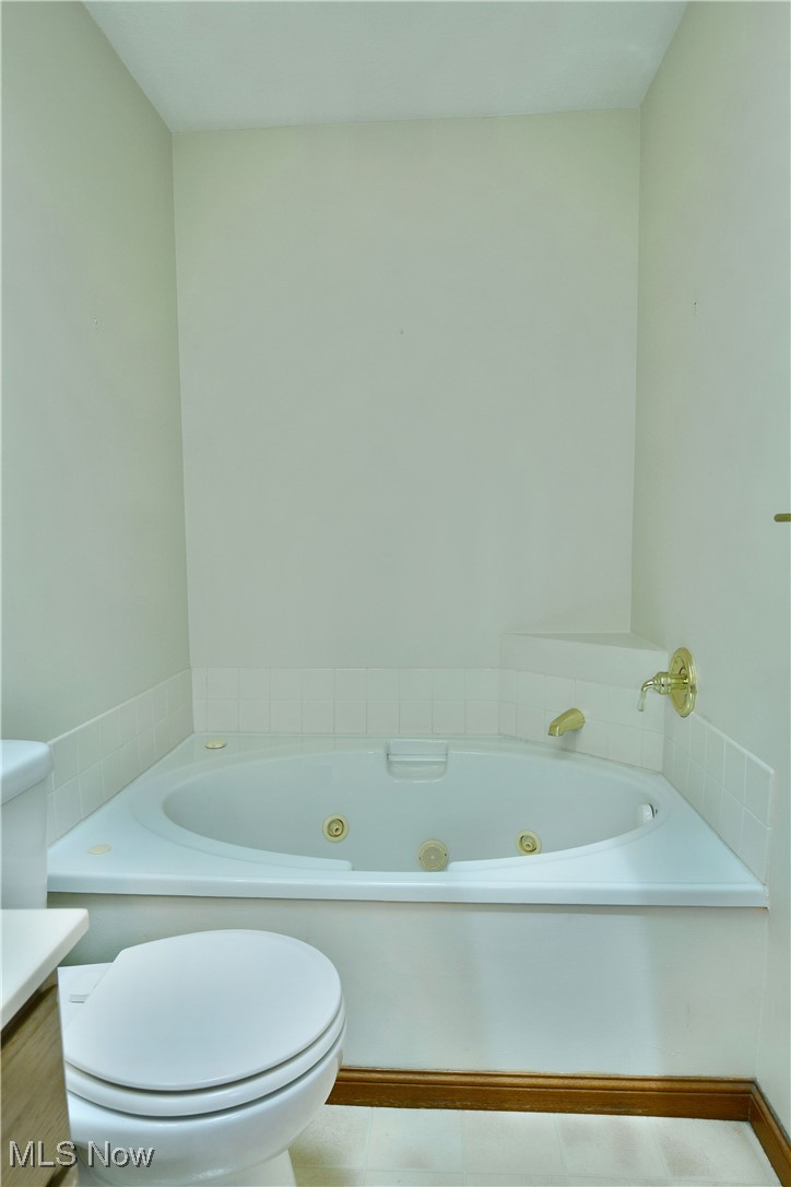 Spring Run Condos - Residential