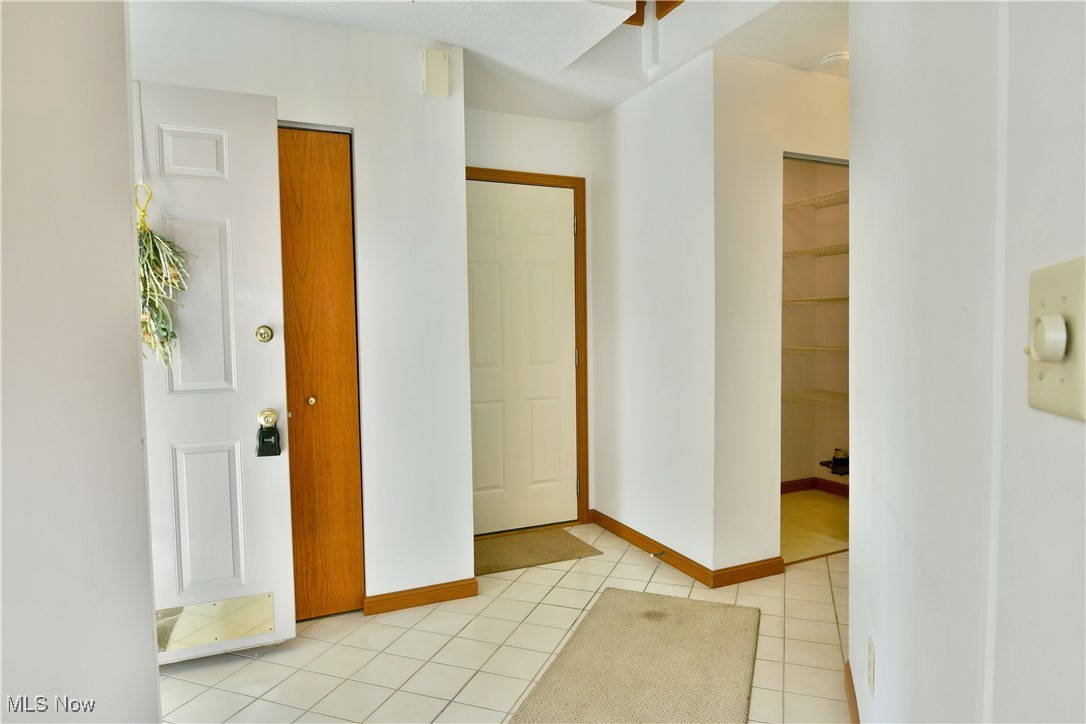 Spring Run Condos - Residential