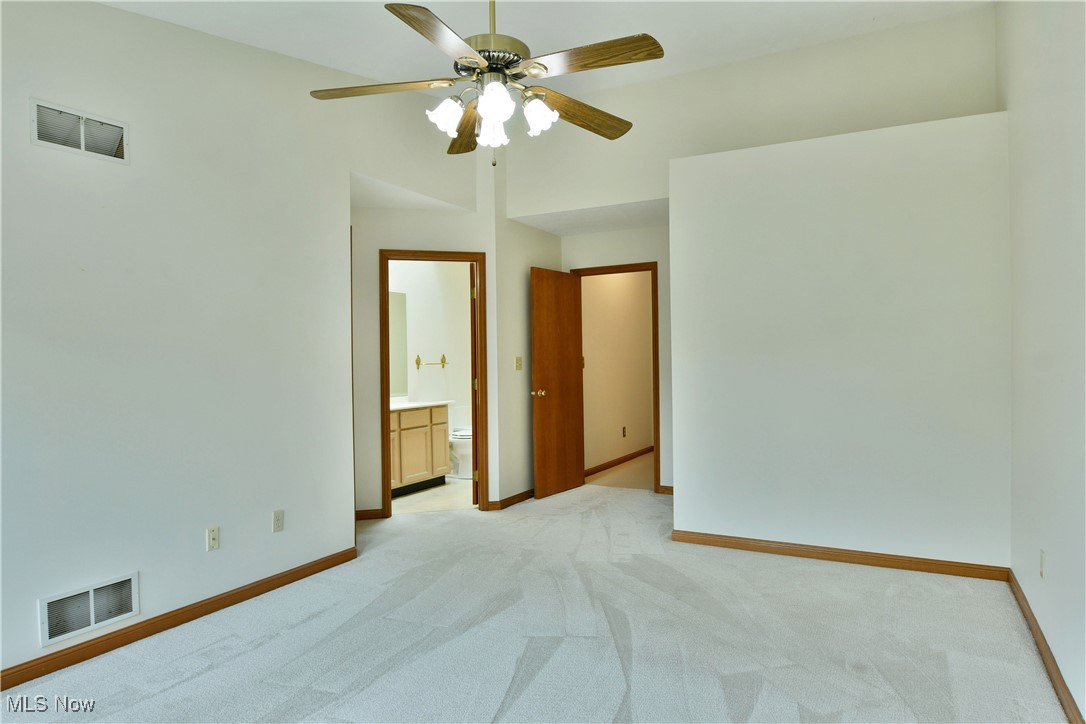 Spring Run Condos - Residential