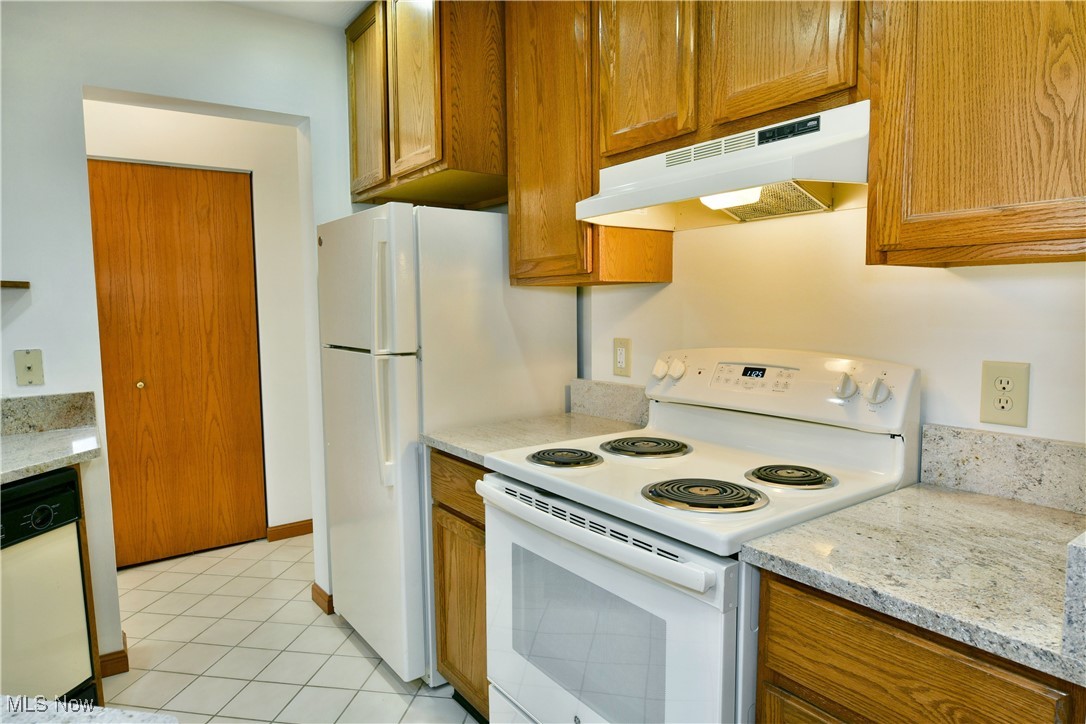 Spring Run Condos - Residential