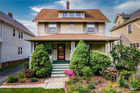 17426 Woodford Avenue Lakewood OH 44107