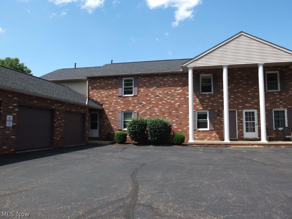 Maple Creek Condo Estates - Residential