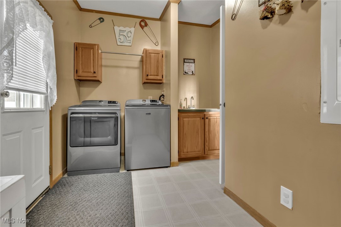 8541 Lee Road, Malvern, Ohio image 45