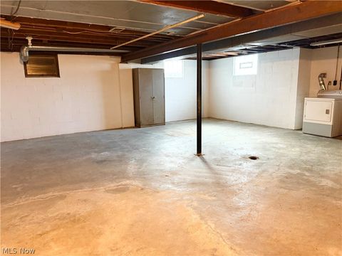 Tiny photo for 4530 W Middletown Road, Canfield, OH 44406 (MLS # 5189666)