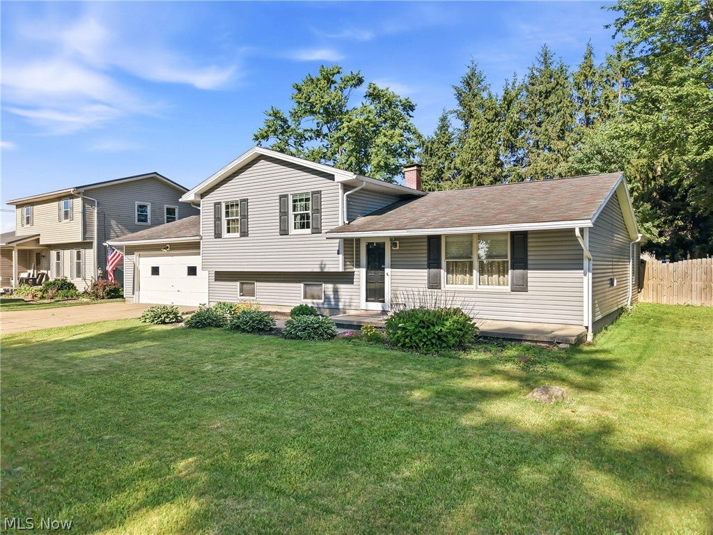 Photo of 540 Utah Avenue, McDonald, OH 44437 (MLS # 5220217)