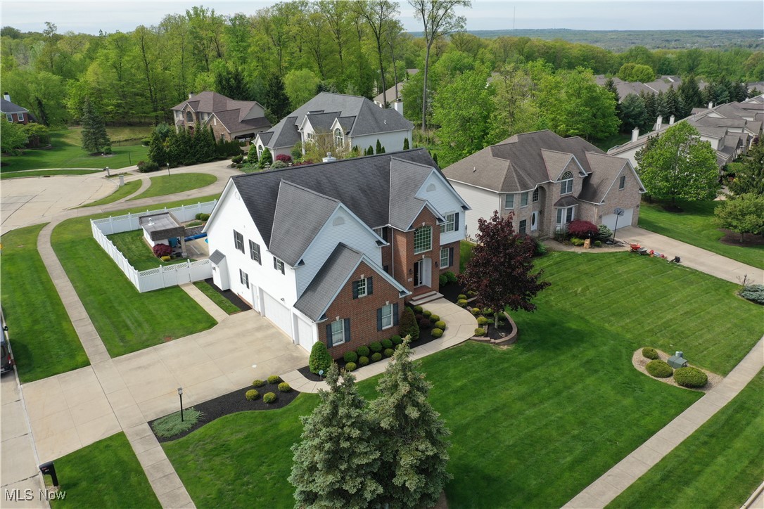 8163 Washington Avenue, North Royalton, Ohio image 44