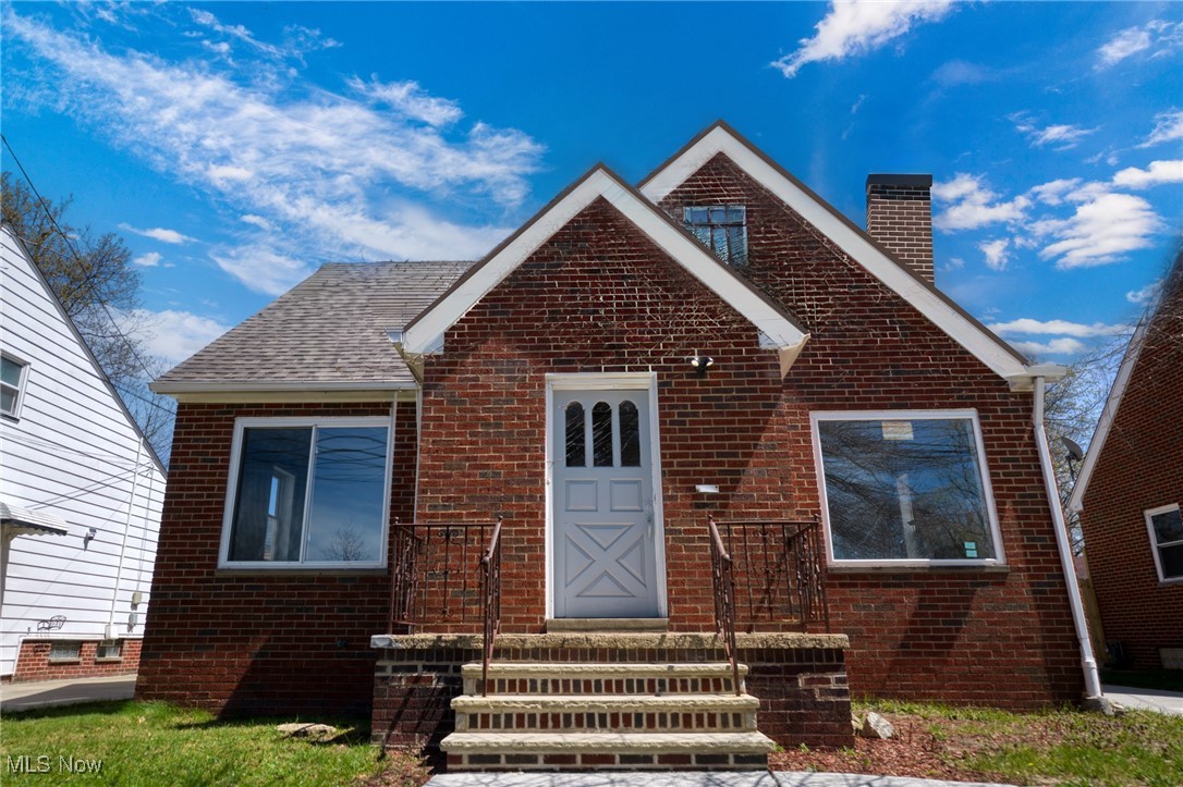 735 E 260th Street, Euclid, Ohio image 1