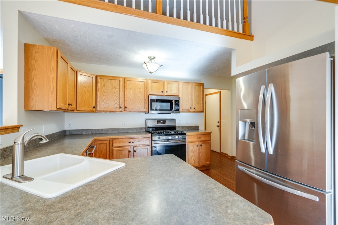 Prestwick Pointe Ph Six - Residential