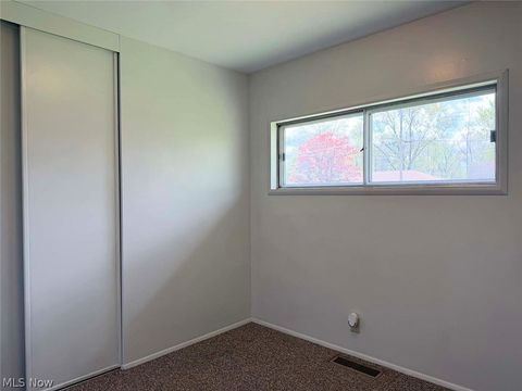 Tiny photo for 421 Linwood Drive, Alliance, OH 44601 (MLS # 5203327)