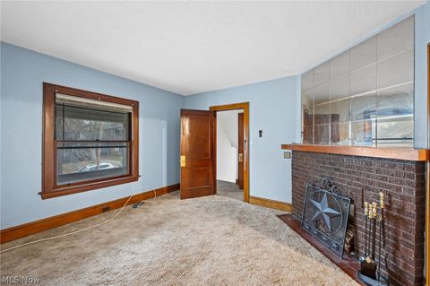 Tiny photo for 1646 Grace Avenue, Lakewood, OH 44107 (MLS # 5190052)