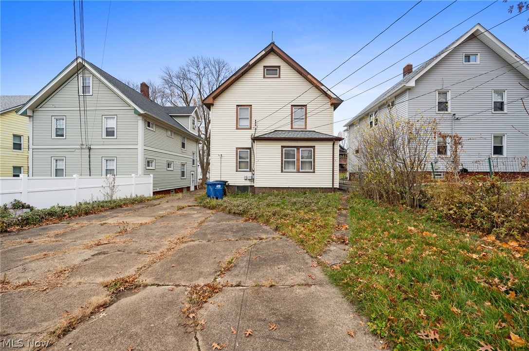 Grace Ave Allotment/E Nicholso - Residential Income