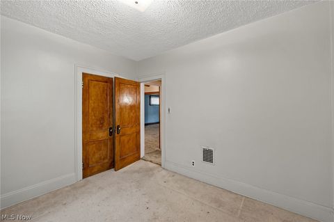 Tiny photo for 1646 Grace Avenue, Lakewood, OH 44107 (MLS # 5190052)