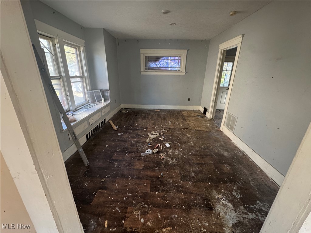 Stangs 02 - Residential