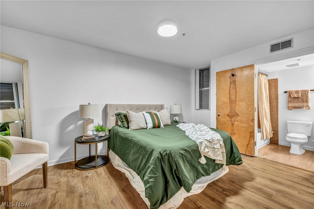 Condos/Stonebridge - Residential