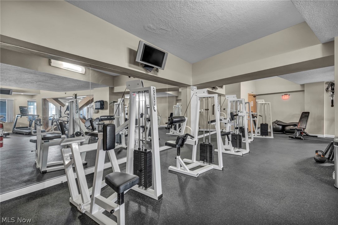 Condos/Stonebridge - Residential