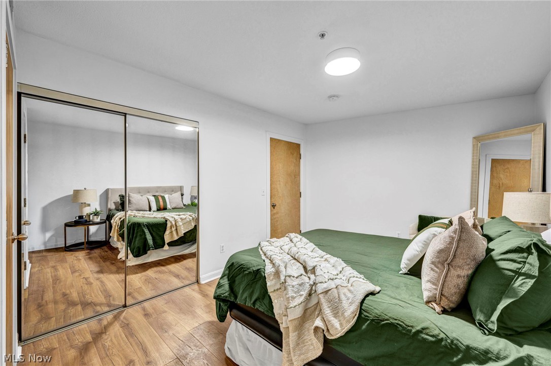 Condos/Stonebridge - Residential