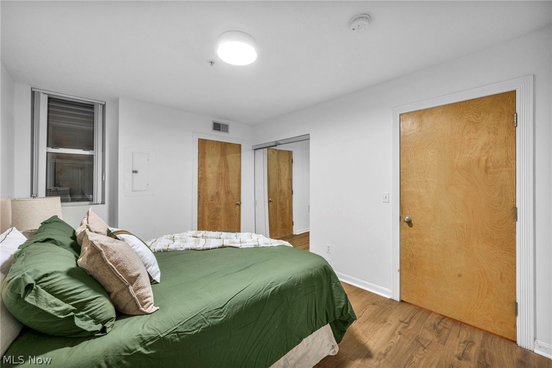 Condos/Stonebridge - Residential