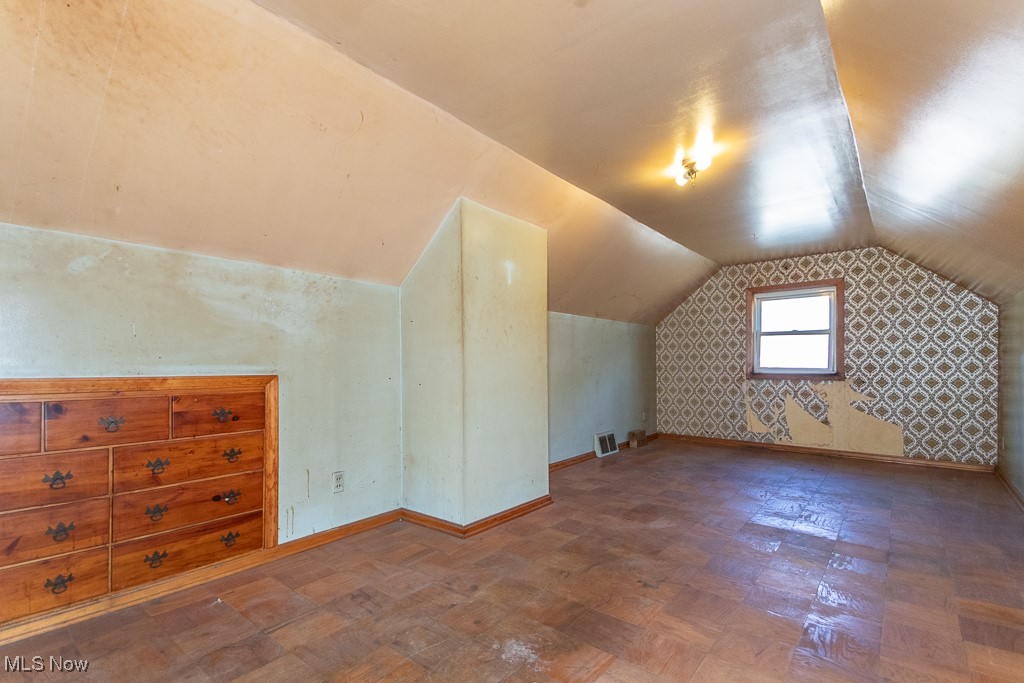 Mix King Gibbs Sub 17 - Residential