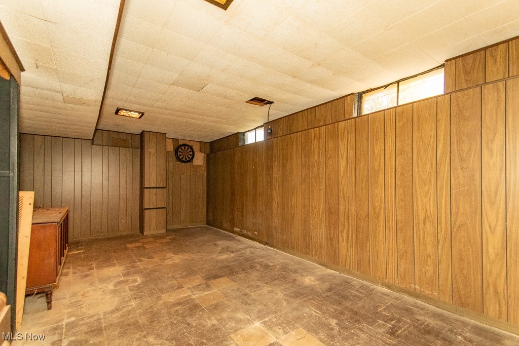 Mix King Gibbs Sub 17 - Residential