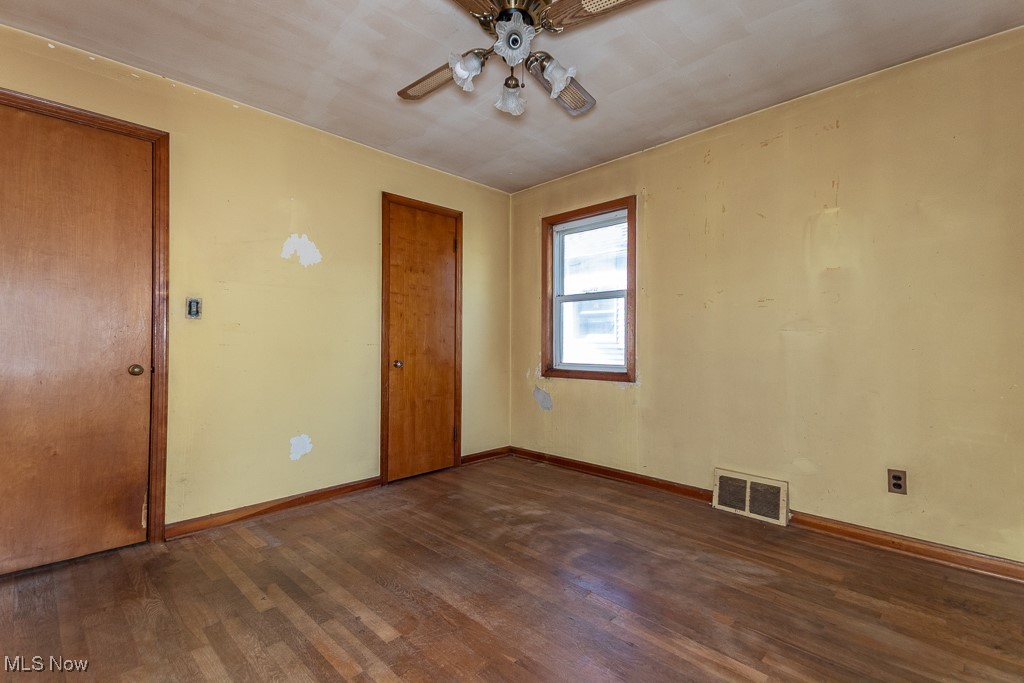 Mix King Gibbs Sub 17 - Residential