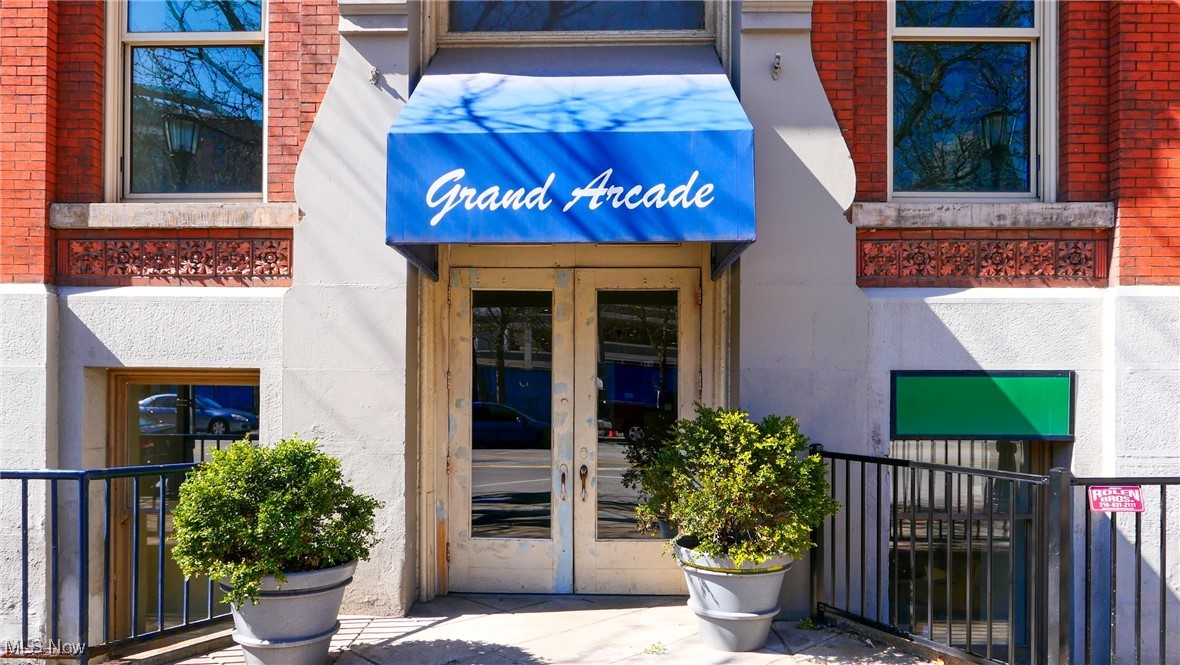 Grand Arcade Condo - Residential Lease