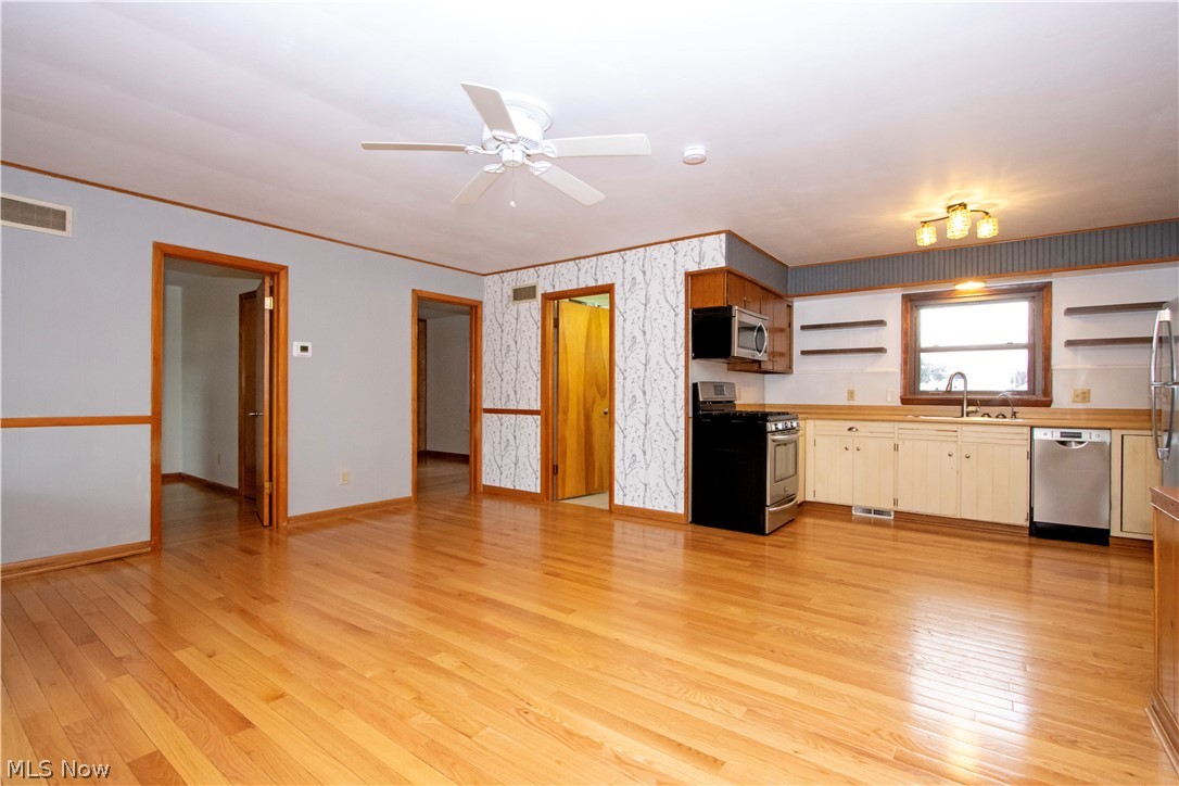 Pleasant Hill Lake Area - Residential