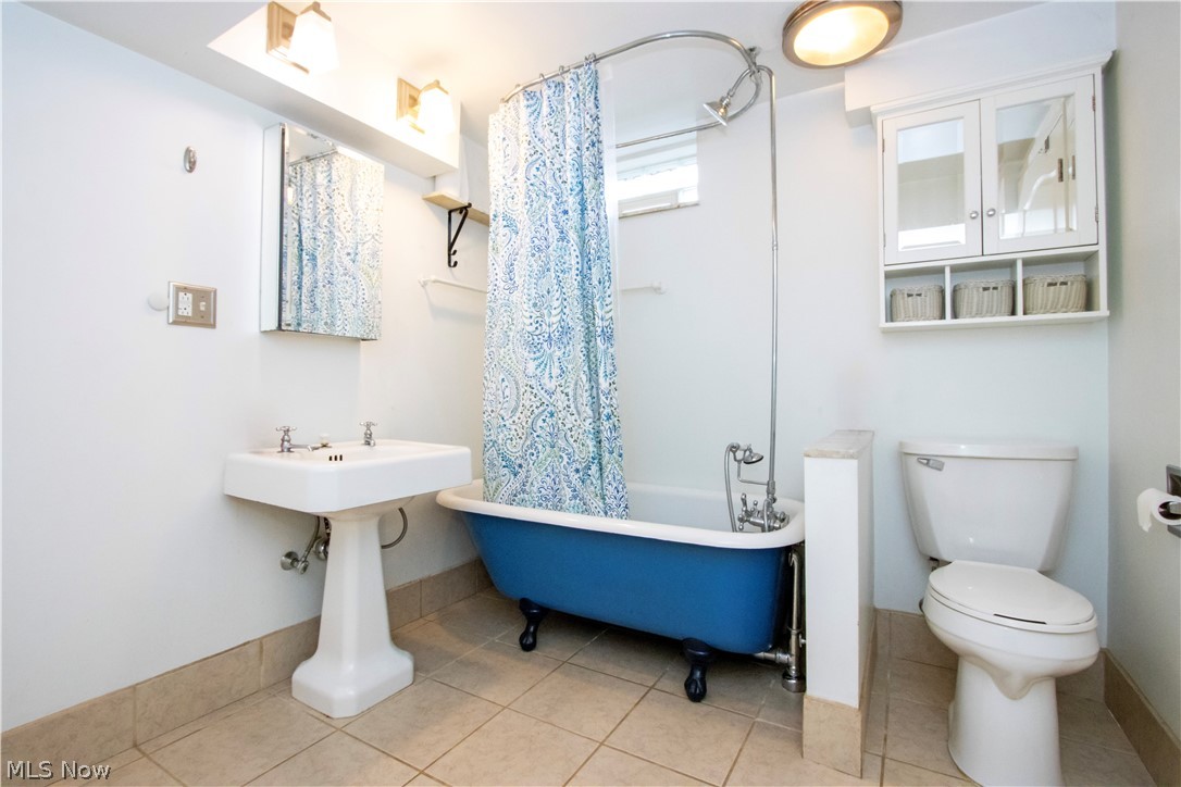 Pleasant Hill Lake Area - Residential