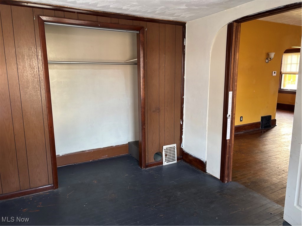 Gibson Grove 01 - Residential