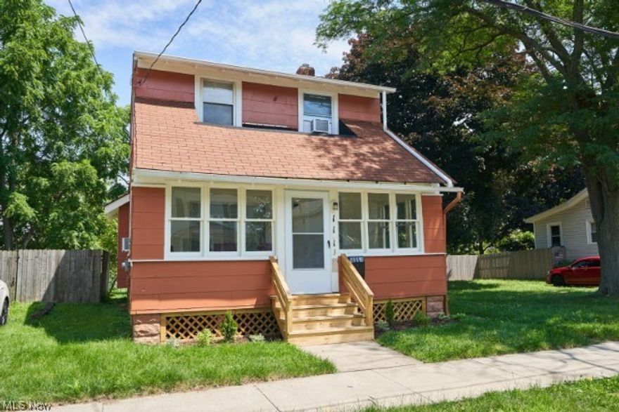 Large3 Bedroom Home ready to move in! Great first time home or investment. Updated kitchen and bath. Newer carpet and flooring through out. Large rooms ,enclosed front porch. Many improvements and updates. Call for showing!  * We are now in multiple offers . Please submit your Highest and Best offer by 12 PM Wednesday 03/08/2023 *