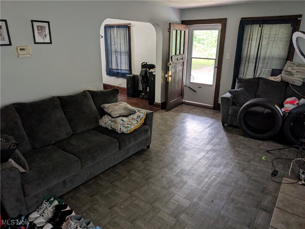 369 Montrose Avenue, Akron, Ohio image 17