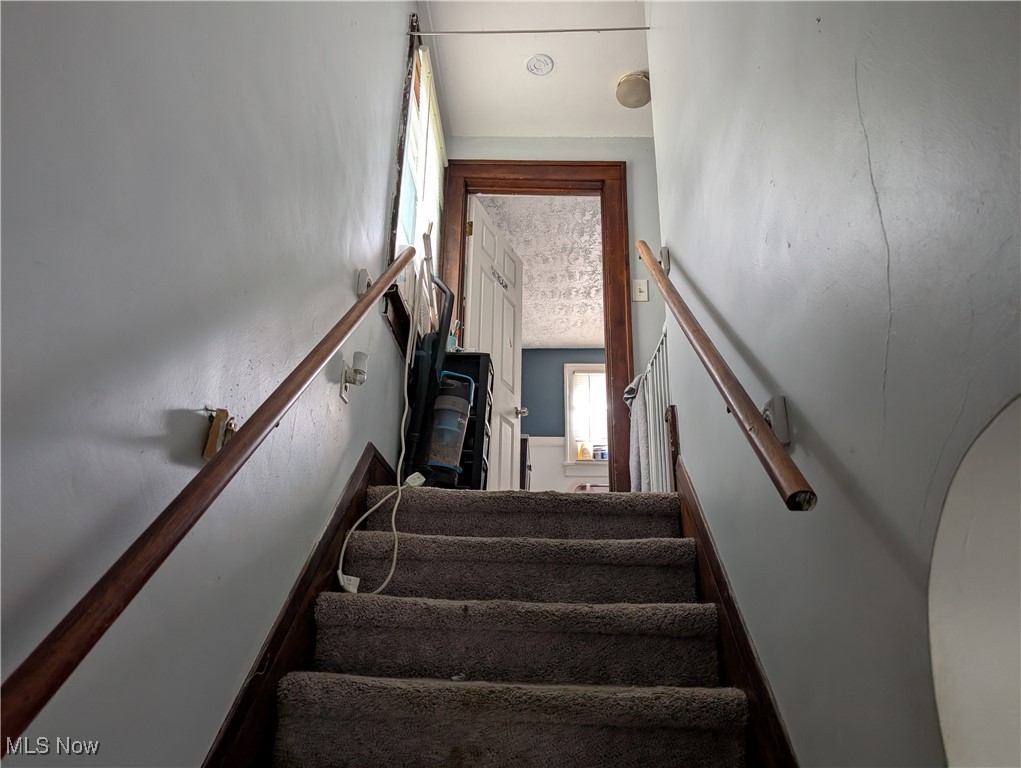 369 Montrose Avenue, Akron, Ohio image 23