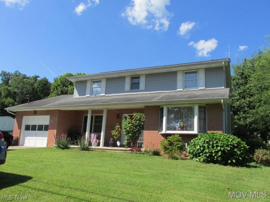 Offered is an updated one owner traditional in a rural setting where extra lot is included in the sale price. Home features an open floor plan with kitchen, den and entry all flowing into the living room. Owners suite has large closet and full bath. Additional lot can be used to build garage, out buildings or as income property.  Elem: Belmont Elementary School  Elem/Bus: Y  JrHigh: Pleasants County Middle School  JrHigh/Bus: Y  High: St Marys High  High/Bus: Y  Fire: VOL  Police: SHF  PossFreeGas: N  ;SQFT=Fin L1:930, Fin L2:615, Fin L3:0, Fin Bsmt:0, Fin Above:2300, Fin Total:2300, Unfin L1:0, Unfin L2:0, Unfin L3:0, Unfin Bsmt:1500, Unfin Above:0;GAR= 2 Car Att