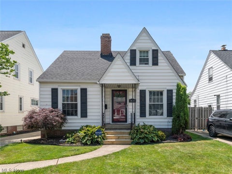 Homes For Sale - 14025 Clairview Avenue<br/> Cleveland, OH 44111